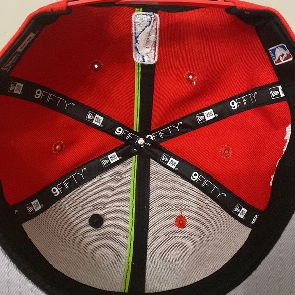 Men's Atlanta Hawks New Era Red 2019 NBA Draft 59FIFTY Fitted Hat Cap - Picture 5 of 6